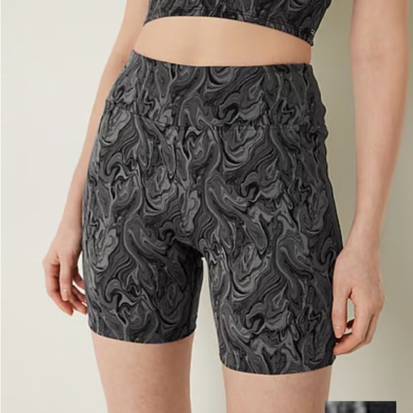 💖 Victoria’s Secret PINK 6” Bike Short with 1-Pocket - Picture 1 of 7